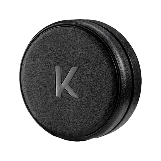 sleek kelly white icon kelly refill case made from smooth black leather for a minimalist aesthetic.