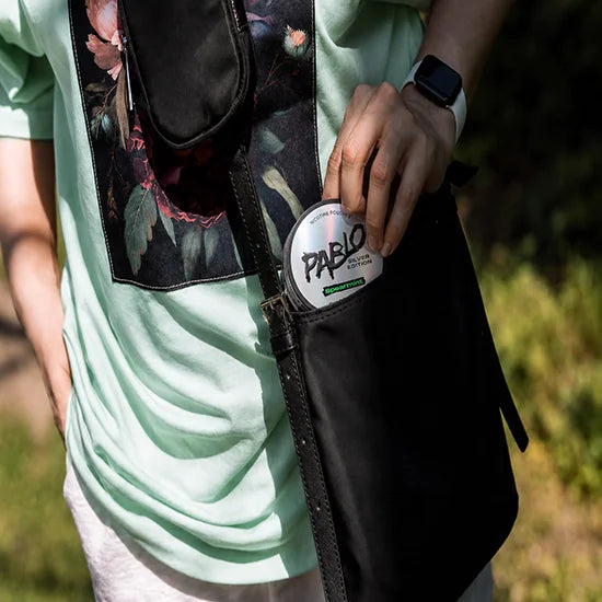 PABLO Silver Edition Spearmint - 10.15mg all-white nicotine pouch can, Spearmint flavour, Slim format