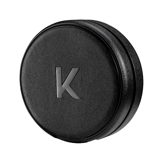 sleek kelly white icon kelly refill case made from smooth black leather for a minimalist aesthetic.